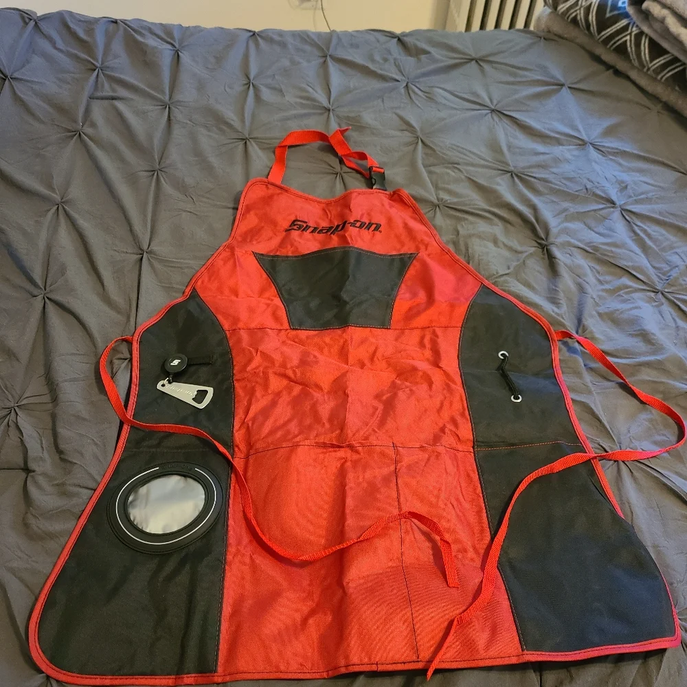 Snap-on apron - Picture 8 of 8